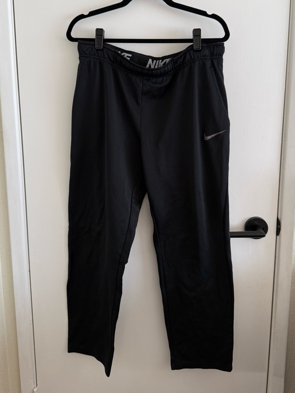 Nike Dri-FIT Men’s Performance Training Sport Pants with Stretch Waistband